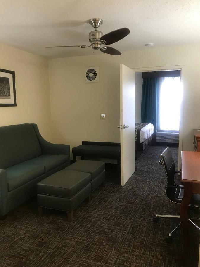 Regency Inn And Suites O'Fallon Bagian luar foto